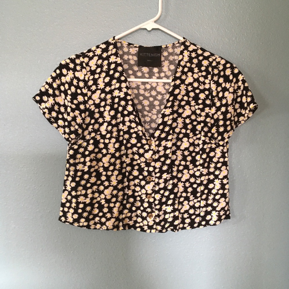 Kittenish Floral Top